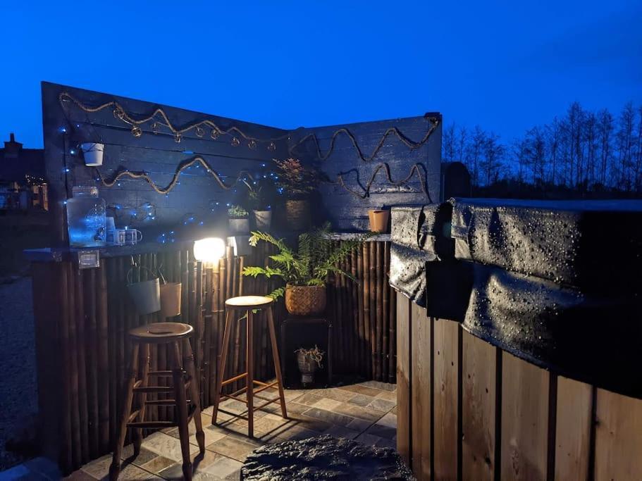 Secluded Private Cottage Hot-Tub, Sauna & Fire-Pit Carrick-on-Shannon Екстер'єр фото